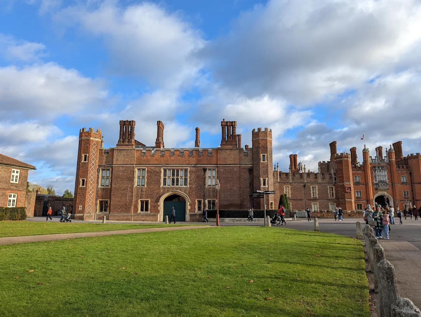Hampton Court Palace: Everything You Need to Know